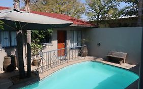 Hotel Pension Etambi